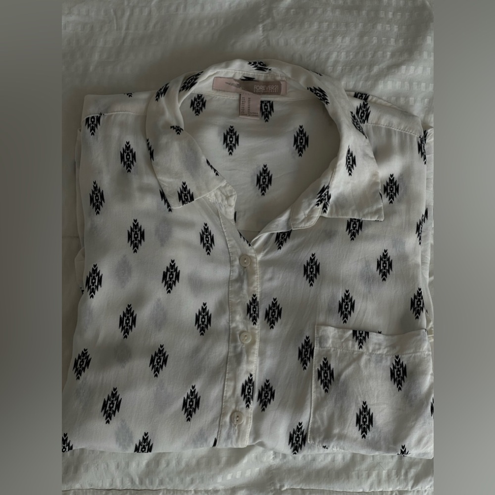 Forever 21 Contemporary Blouse
